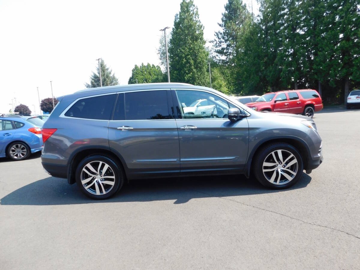 Used 2016 Honda Pilot Touring image 23