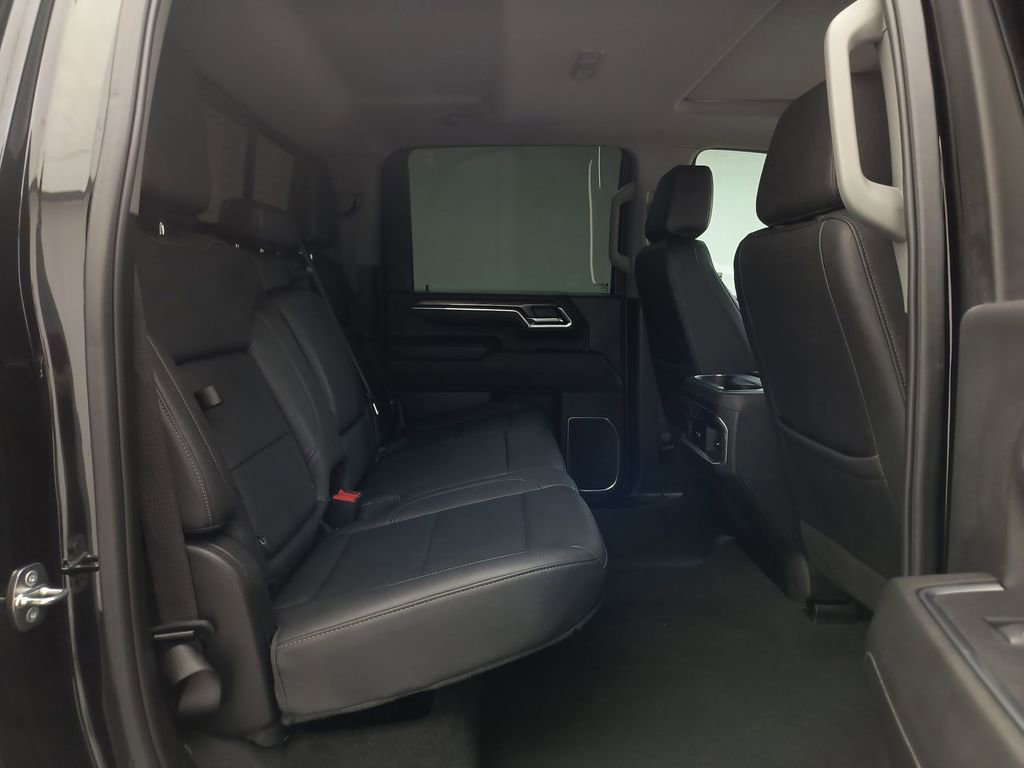 Used 2024 Chevrolet Silverado 3500 LTZ w/ LTZ Plus Package image 29