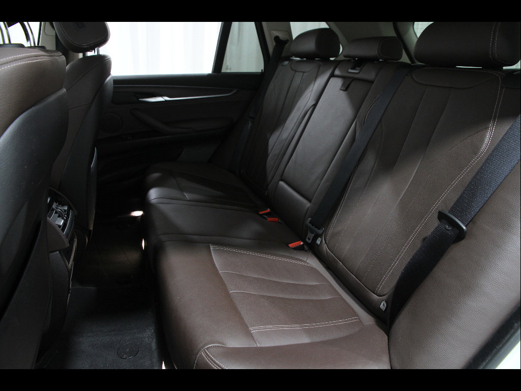 Used 2015 BMW X5 xDrive50i image 20