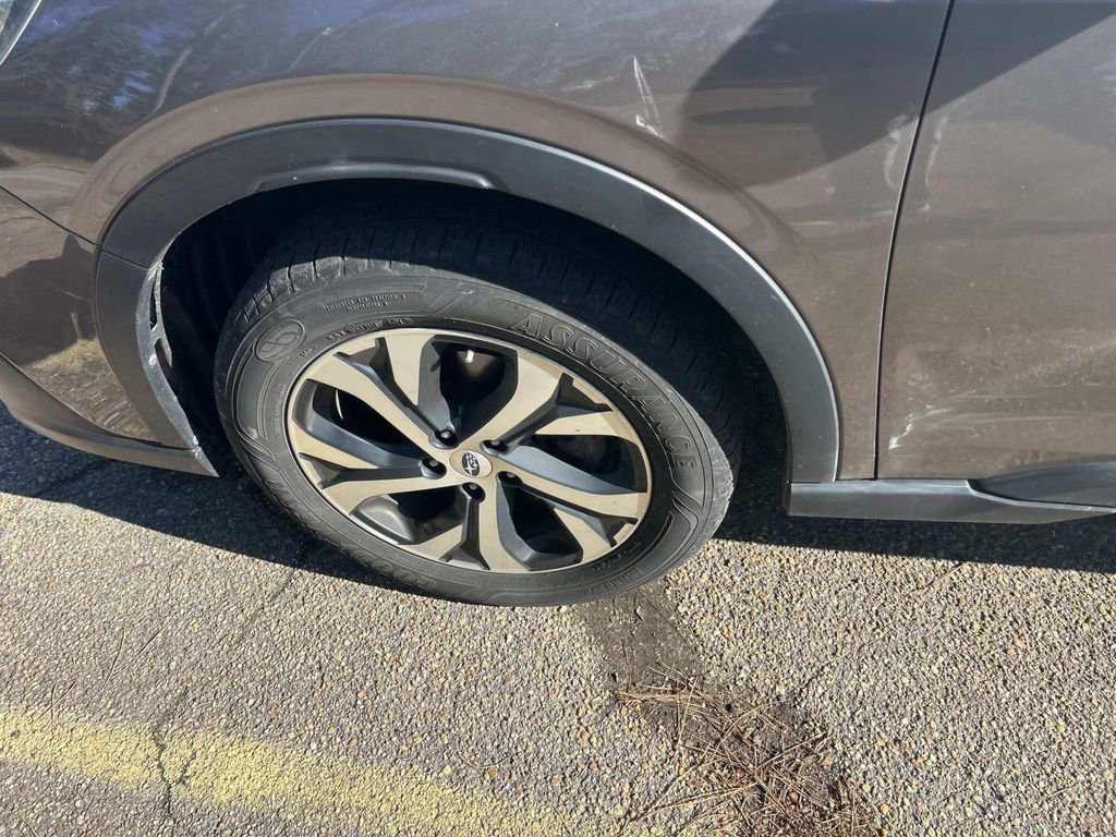 Used 2022 Subaru Outback Limited image 14