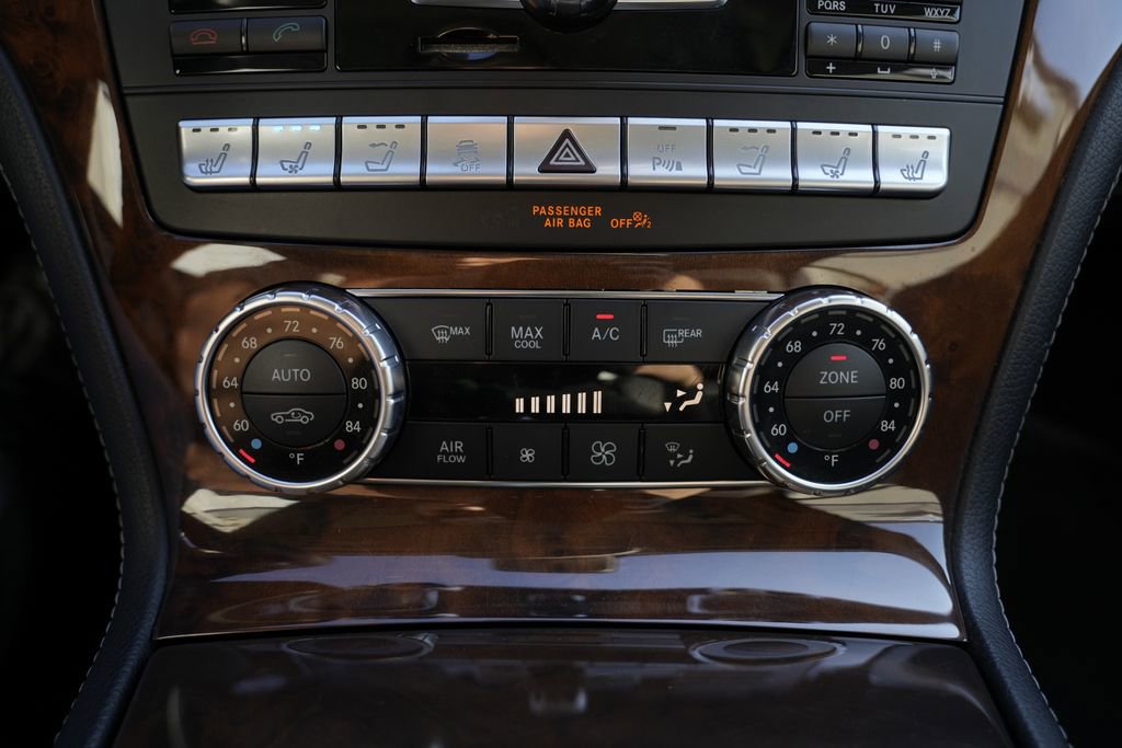 Used 2014 Mercedes-Benz SL 550 image 59