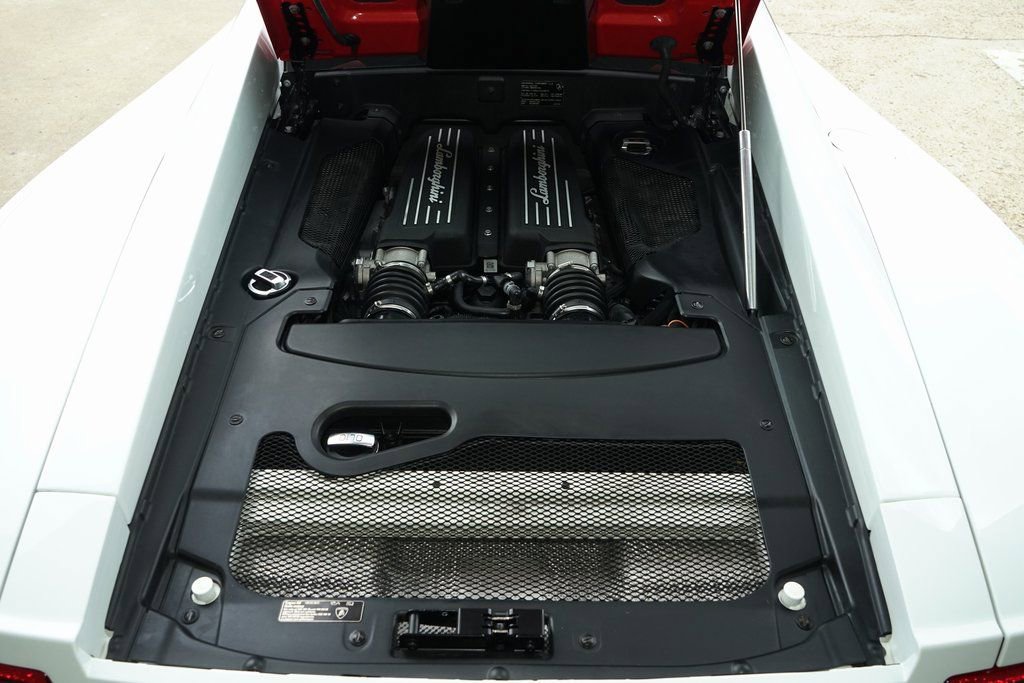 Used 2013 Lamborghini Gallardo LP 560-4 image 30