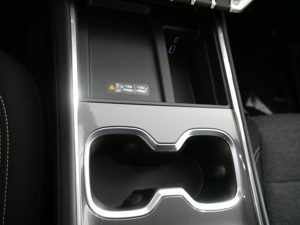 New 2026 GMC Acadia Elevation image 24