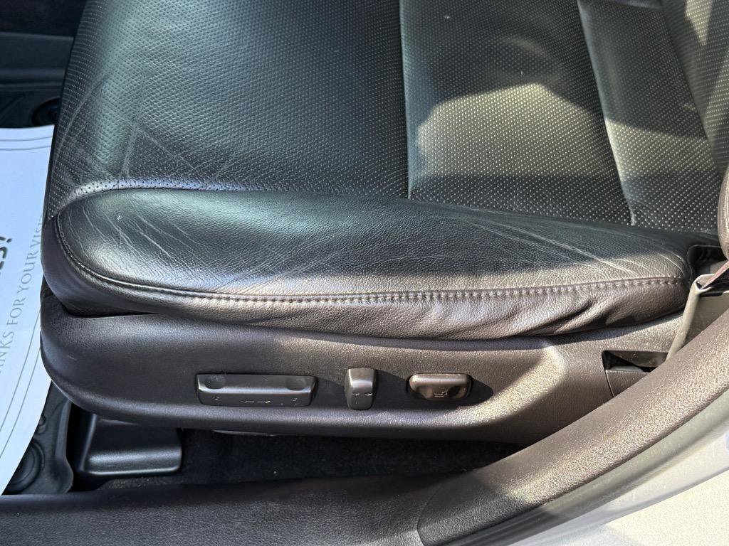 Used 2015 Acura RDX AWD w/ Technology Package image 17