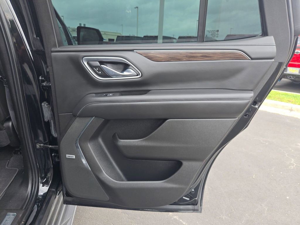 Used 2021 Chevrolet Tahoe LT RWD image 24