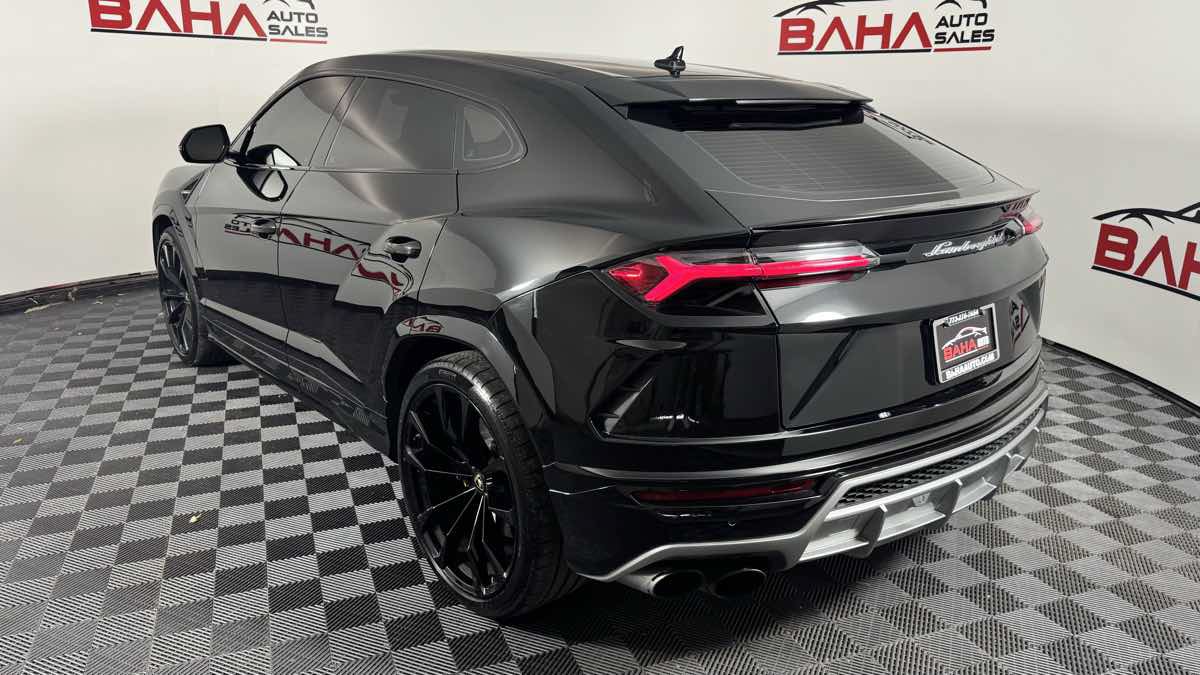 Used 2019 Lamborghini Urus AWD/4WD image 4