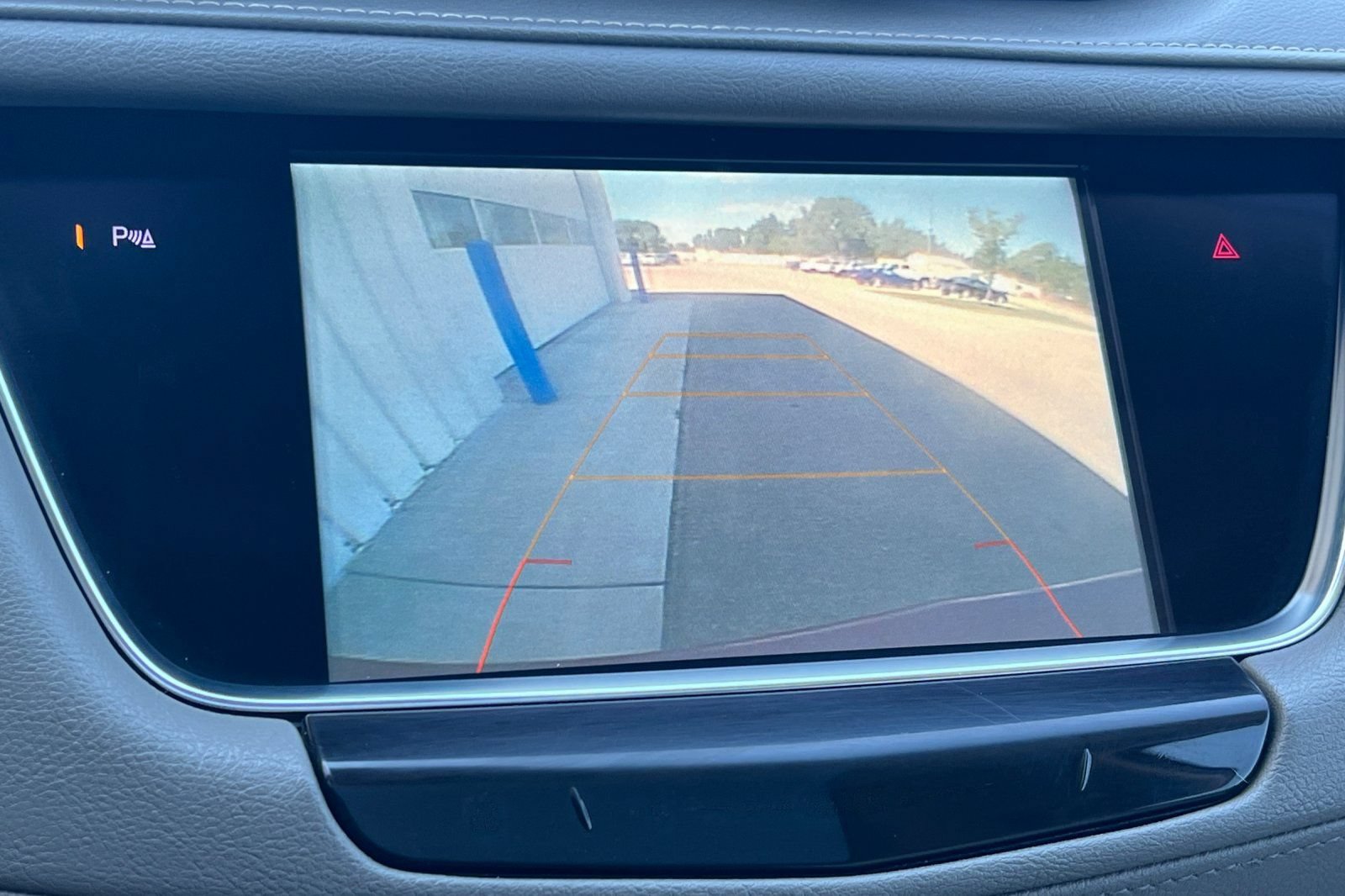 Used 2018 Cadillac XT5 Premium Luxury AWD/4WD image 17