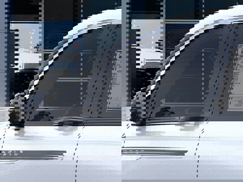 New 2026 Lincoln Nautilus Premier w/ Equipment Group 102A AWD/4WD image 20