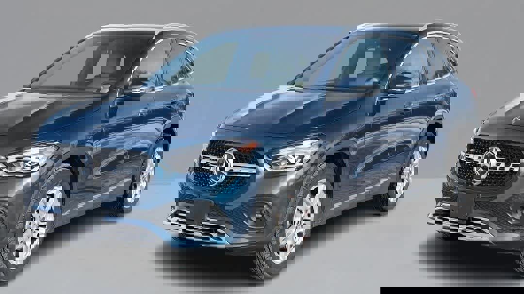 Used 2022 Mercedes-Benz GLA 250 4MATIC image 1