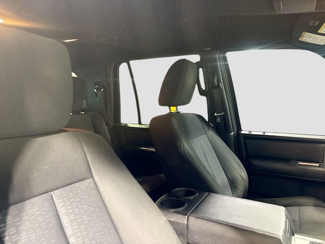 Used 2016 Ford Expedition XLT RWD image 25