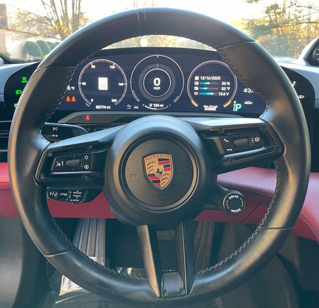Used 2020 Porsche Taycan 4S AWD/4WD image 20
