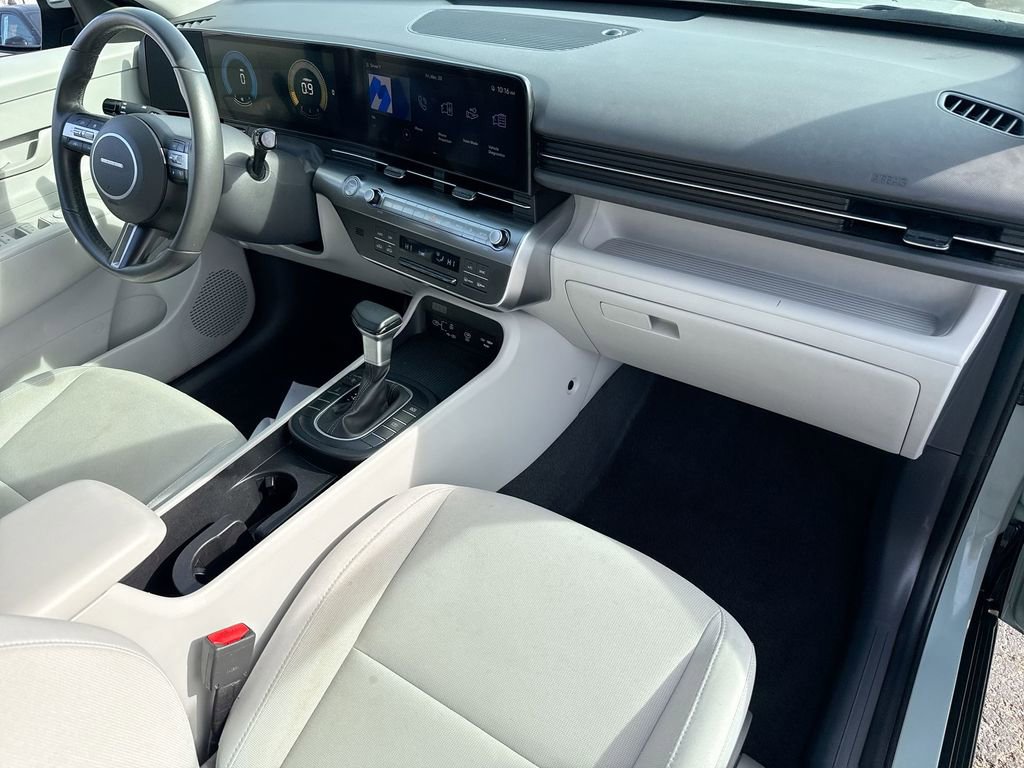 Used 2024 Hyundai Kona SEL image 29