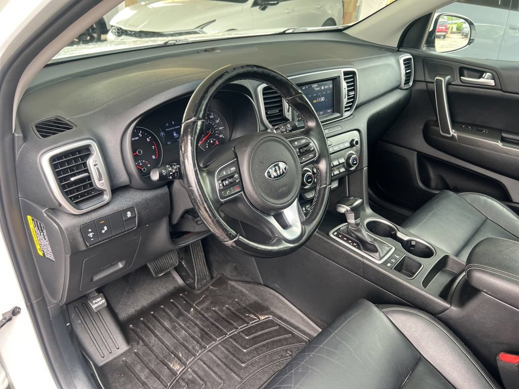 Used 2017 Kia Sportage EX w/ EX Premium Package AWD/4WD image 6