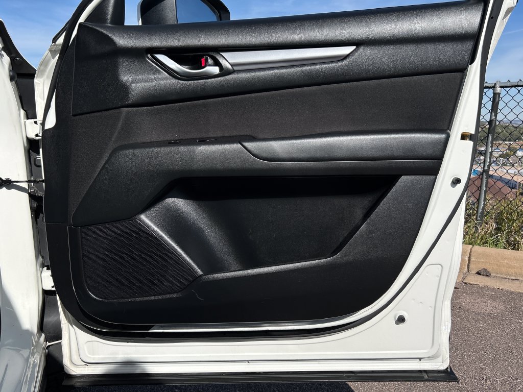 Used 2019 MAZDA CX-5 Sport AWD/4WD image 27