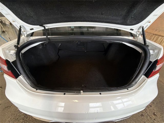 Used 2012 Chrysler 200 LX image 22