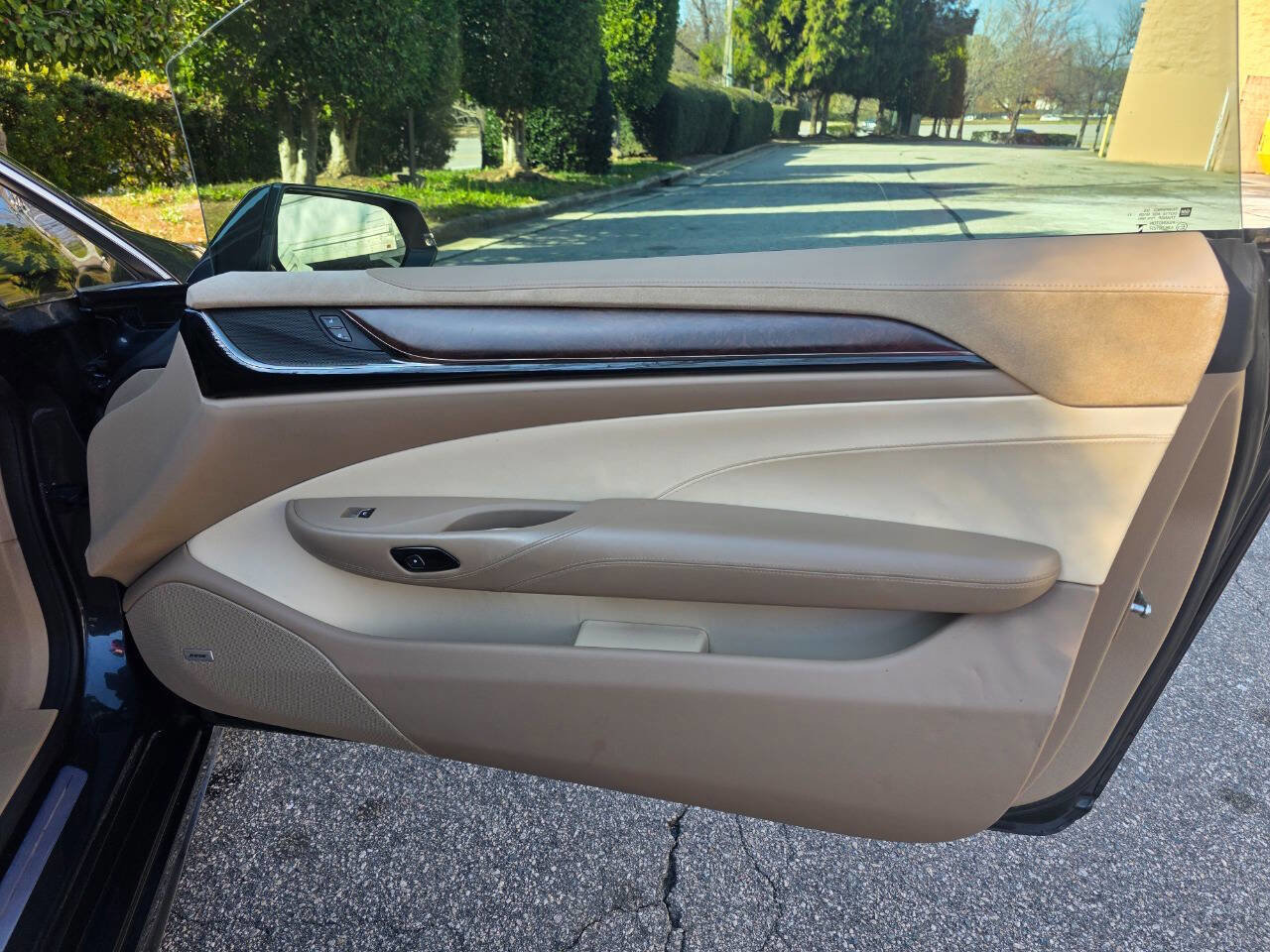 Used 2014 Cadillac ELR Base 2dr Coupe w/ Luxury Package image 28