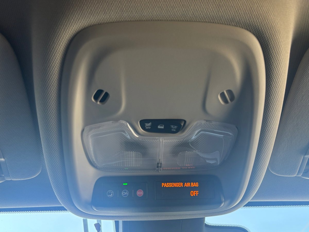 Used 2023 Buick Encore GX Select w/ Safety Package II AWD/4WD image 7