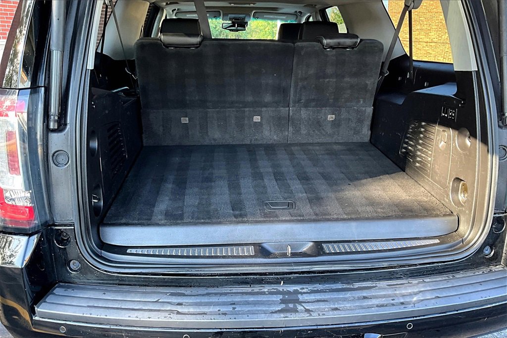 Used 2018 GMC Yukon XL SLT w/ Premium Edition image 36