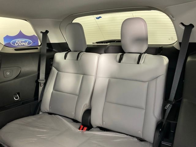 New 2025 Ford Explorer Active w/ Active Comfort Package image 16