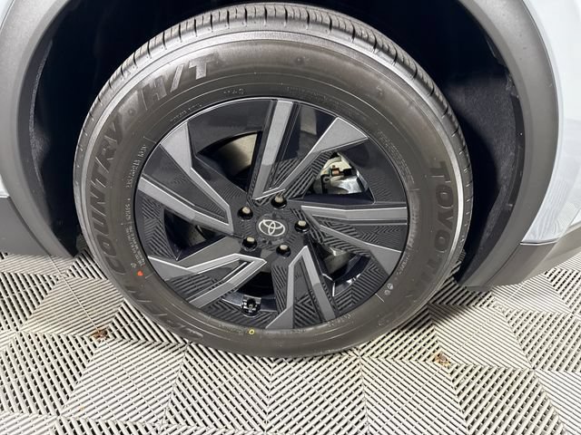 New 2026 Toyota C-HR AWD/4WD image 9