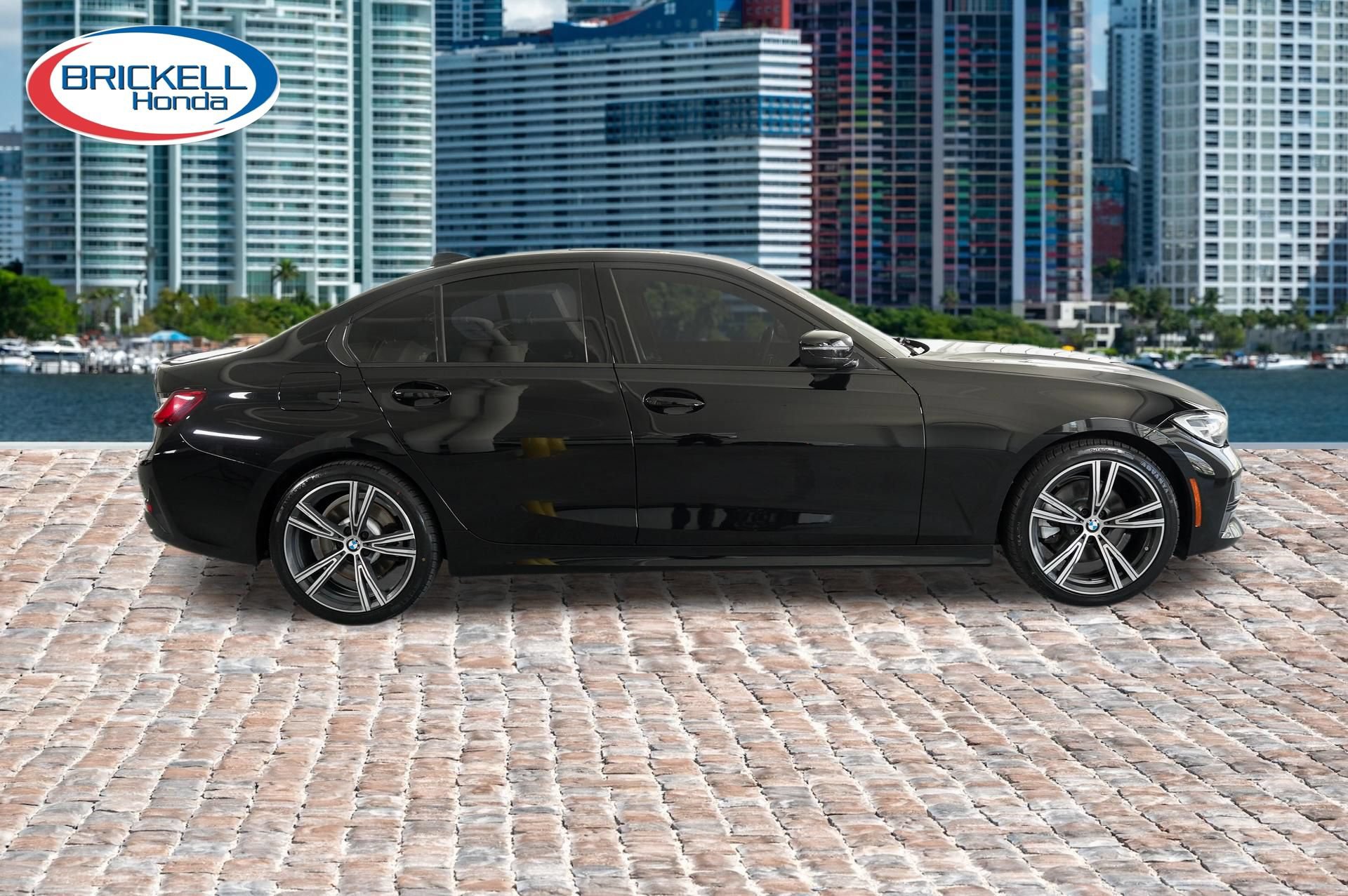 Used 2020 BMW 330i Sedan w/ Driving Assistance Package RWD image 9