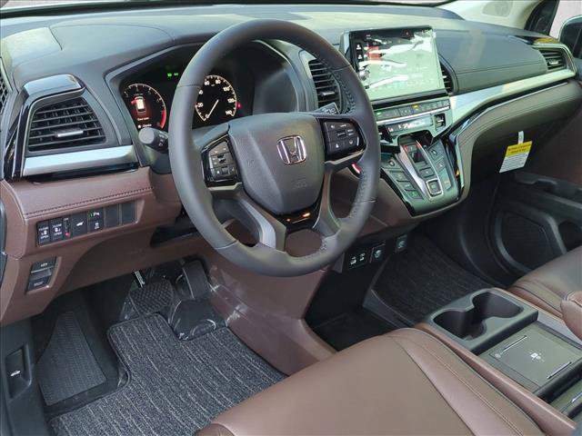 New 2027 Honda Odyssey Touring image 3