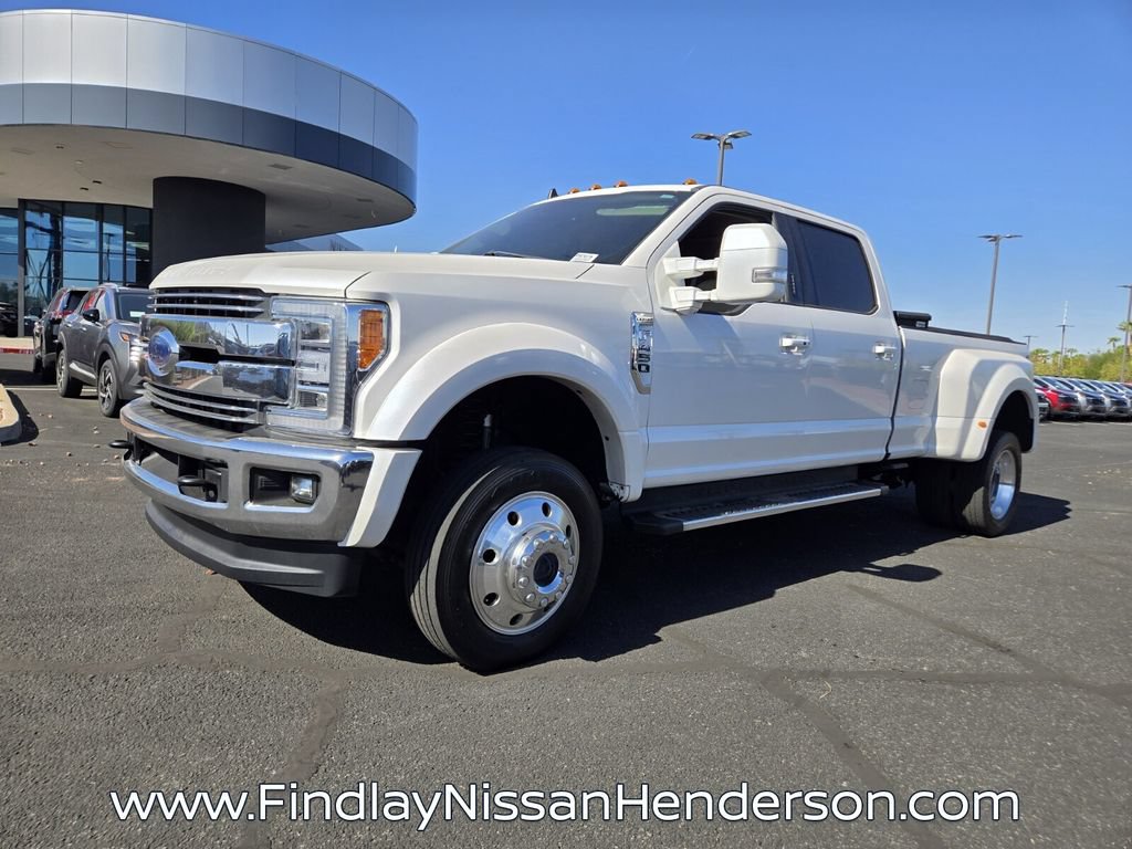 Used 2019 Ford F450 Lariat w/ Lariat Ultimate Package AWD/4WD image 2