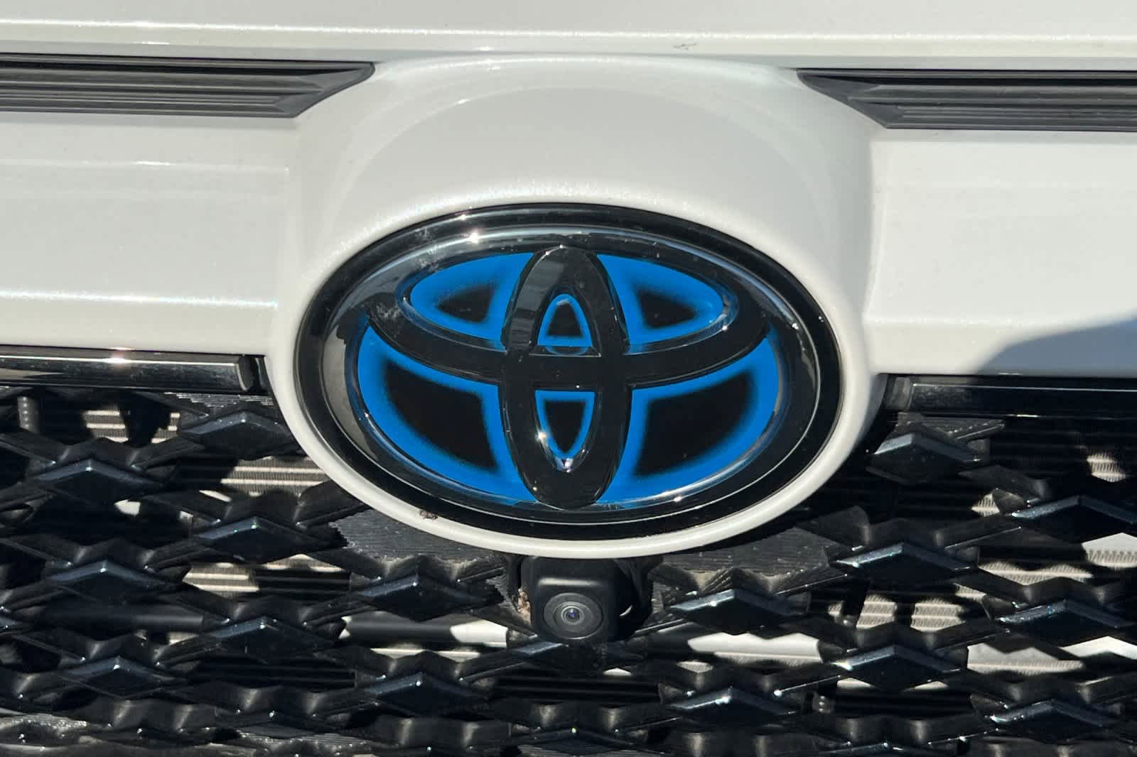 Used 2022 Toyota RAV4 XSE AWD/4WD image 13