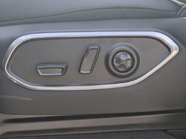 New 2026 Jeep Grand Wagoneer L Limited AWD/4WD image 20