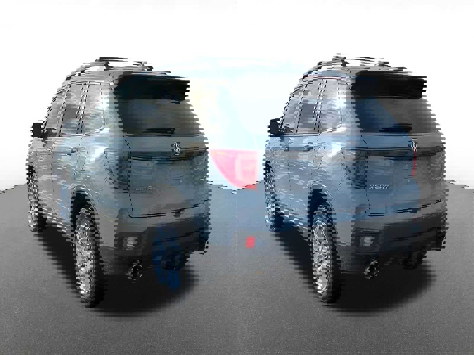 Used 2025 Honda Passport EX-L image 4