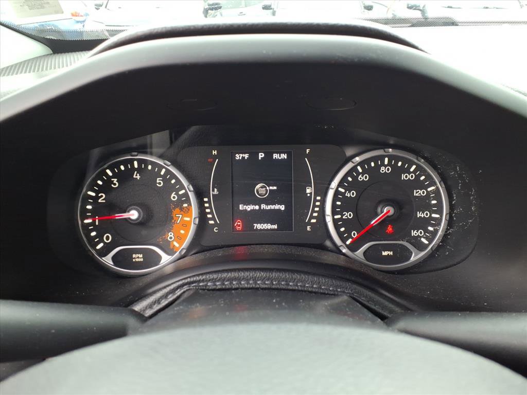 Used 2016 Jeep Renegade Sport w/ Power & Air Group image 20