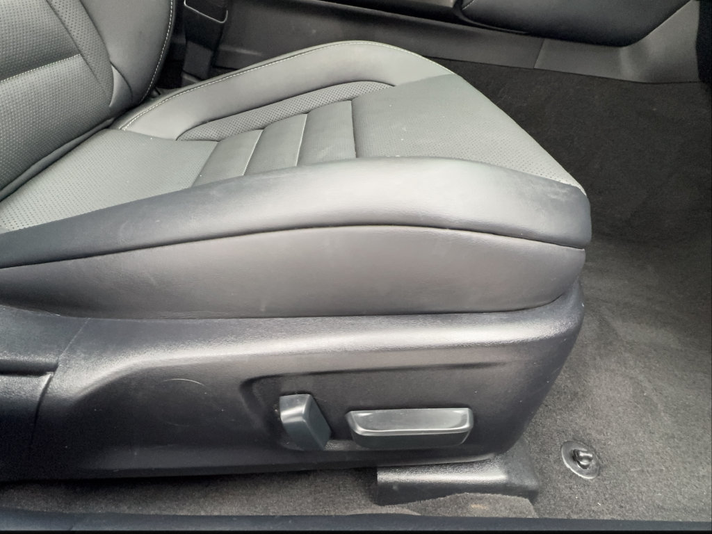 Used 2024 Lexus IS 350 F Sport RWD image 34