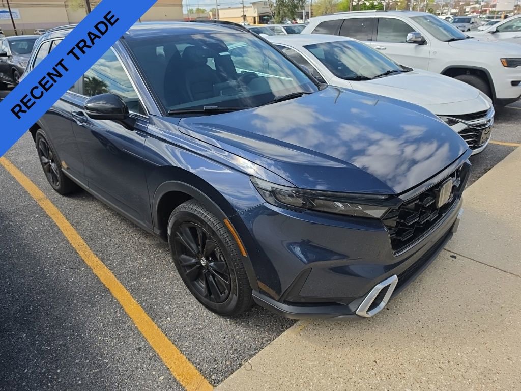 Used 2024 Honda CR-V Sport Touring image 3