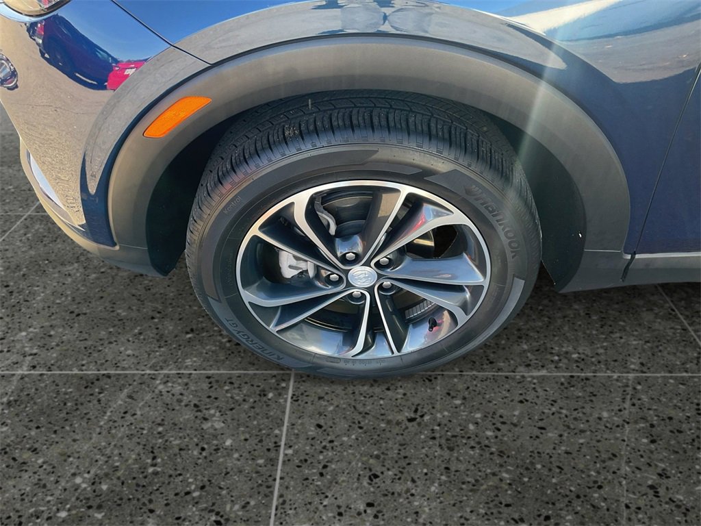 Used 2023 Buick Encore GX Select image 12