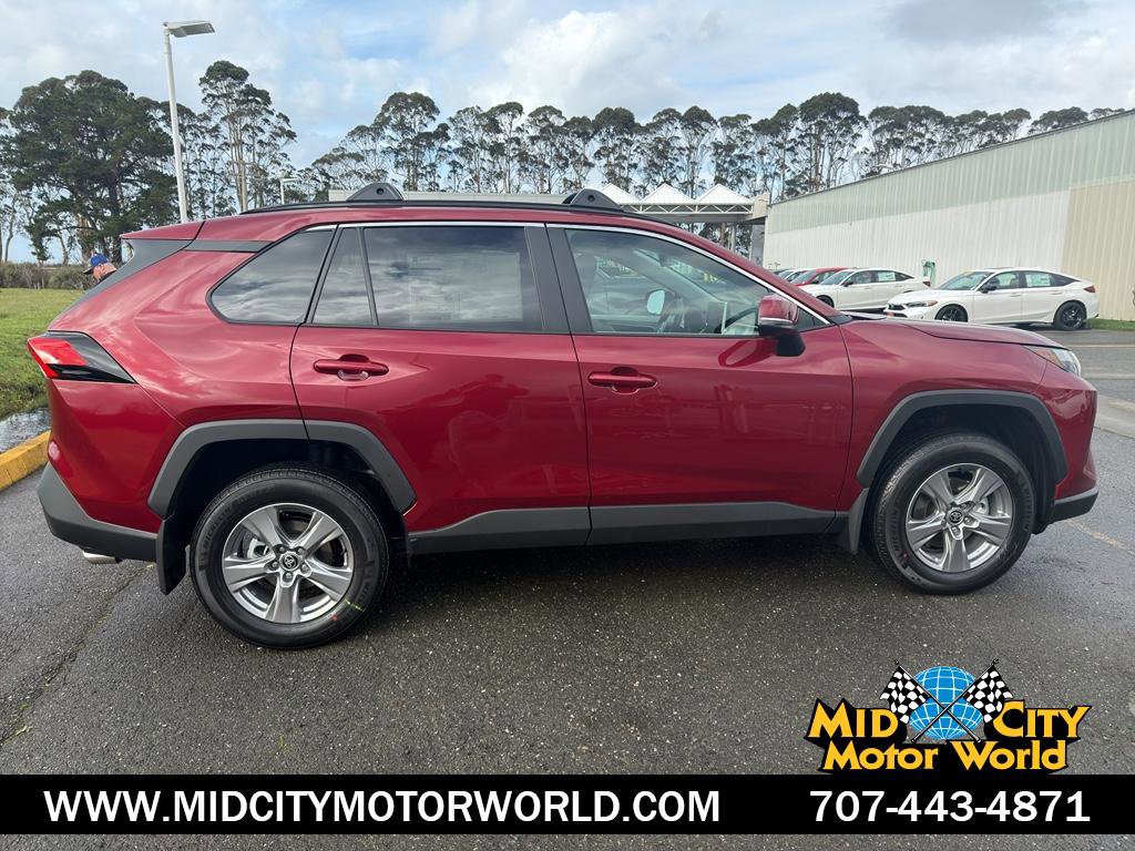 New 2025 Toyota RAV4 XLE w/ Convenience Package