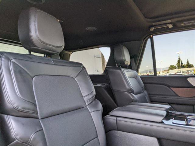 Used 2023 Lincoln Navigator Reserve image 31