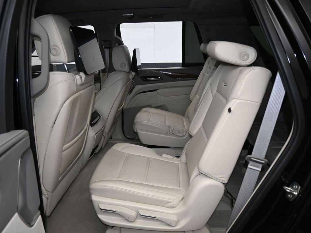 Used 2021 Cadillac Escalade Sport Platinum w/ LPO, ONYX Package RWD image 48