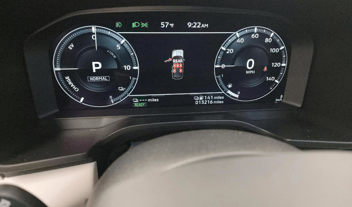 Used 2025 Mitsubishi Outlander SEL AWD/4WD image 14