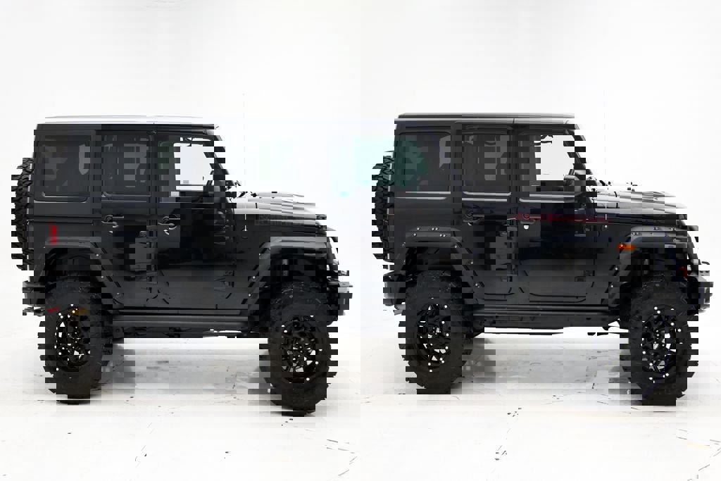 Used 2017 Jeep Wrangler Unlimited Rubicon image 3