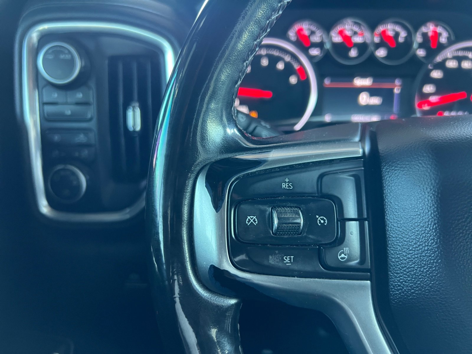 Used 2023 Chevrolet Silverado 2500 LT w/ Convenience Package image 12