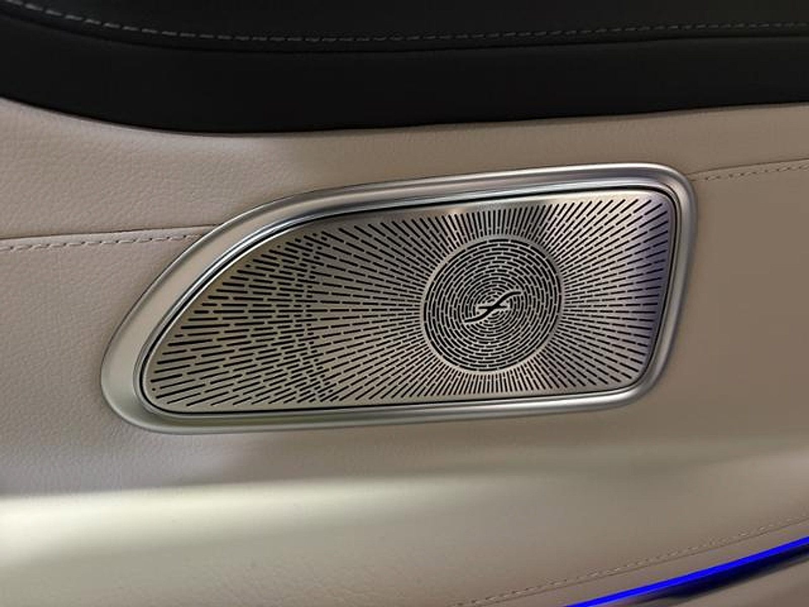 New 2026 Mercedes-Benz CLE 300 4MATIC Coupe image 22