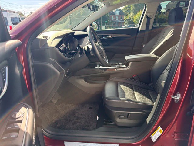 Used 2023 Buick Envision Avenir AWD/4WD image 13