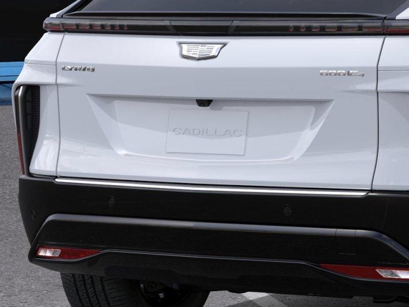 New 2026 Cadillac Lyriq Luxury AWD/4WD image 14