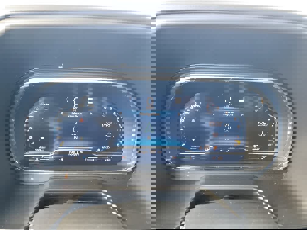 Used 2022 Chevrolet Tahoe LT w/ Luxury Package image 25