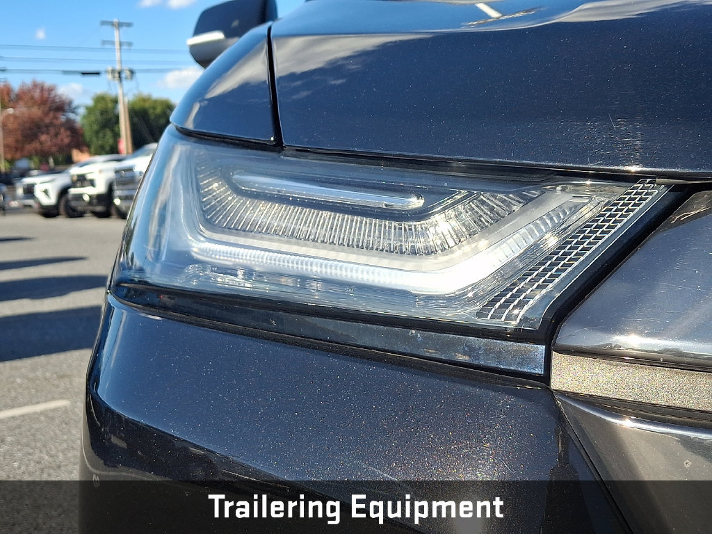 Used 2023 Chevrolet Traverse LT w/ Midnight/Sport Edition AWD/4WD image 11