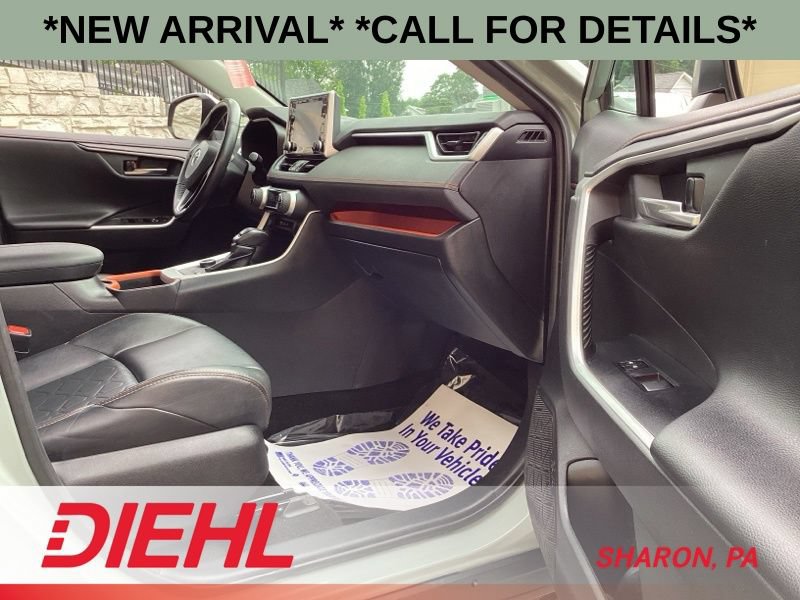 Used 2020 Toyota RAV4 Adventure AWD/4WD image 16