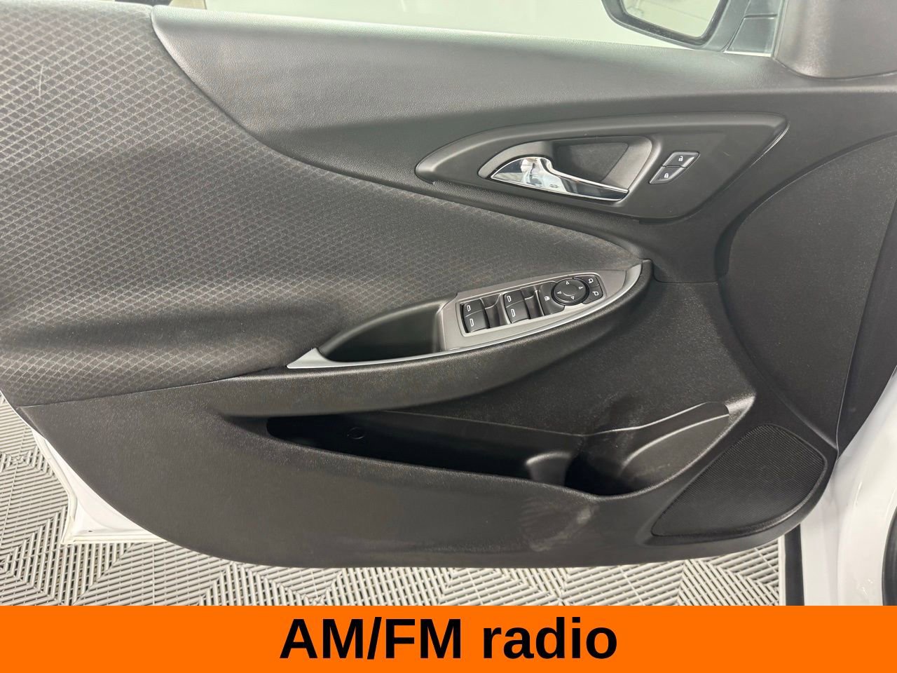 Used 2024 Chevrolet Malibu LS w/ Driver Confidence Package image 9