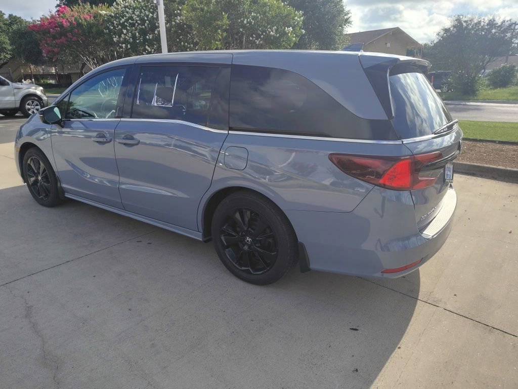 Used 2023 Honda Odyssey Sport image 8