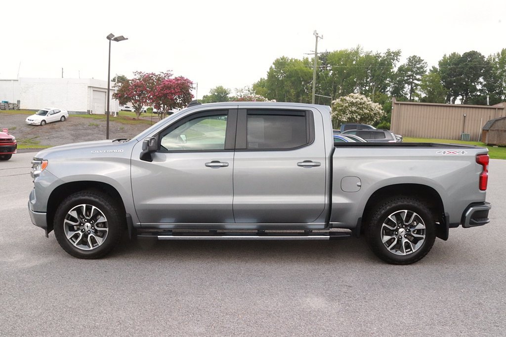 Used 2023 Chevrolet Silverado 1500 RST w/ All Star Edition Plus AWD/4WD image 4