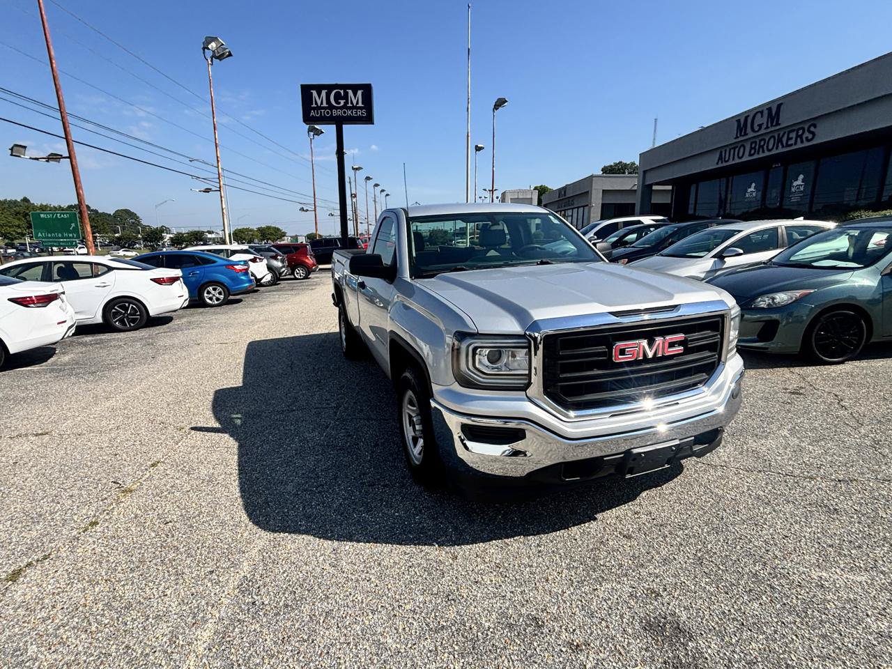 Used 2018 GMC Sierra 1500 2WD Regular Cab image 43